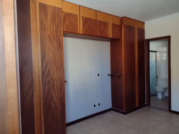 Imagem Excelente apartamento de 127 m2 de área útil ,na melhor localização da Vila Monteiro.Em condomí...