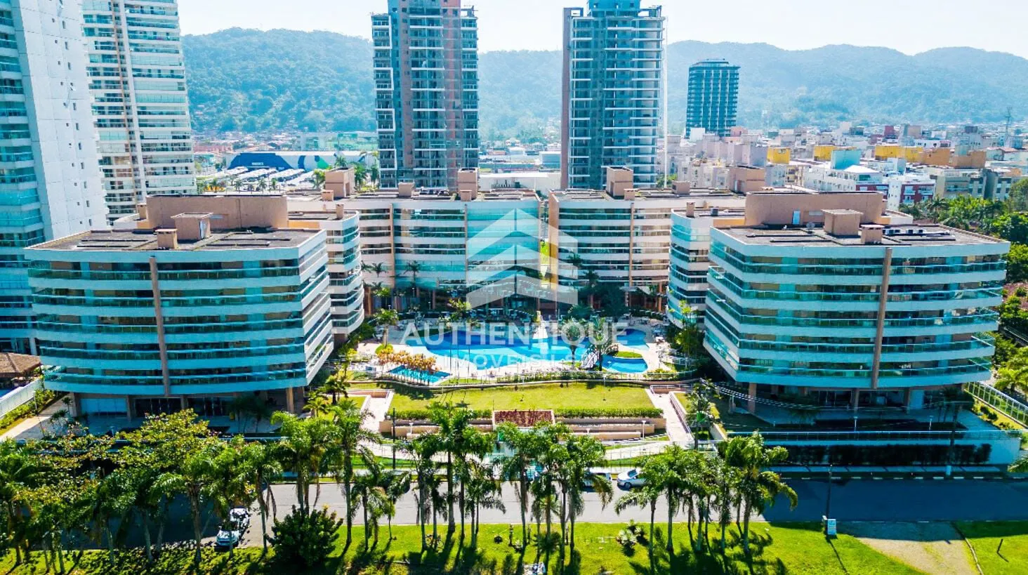 Imagem OÁSIS SPA E HOME RESORT GUARUJÁ - Apartamento no bairro Enseada / Vila Santa Clara no Guarujá à venda!