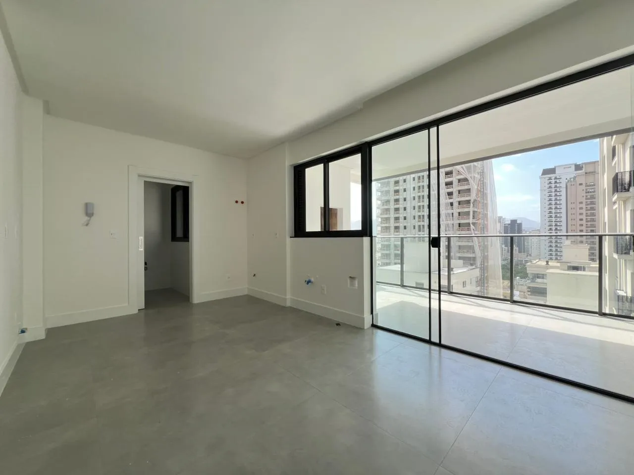 Imagem Apartamento à venda com 123.43m2 por R$ 2.790.000,00