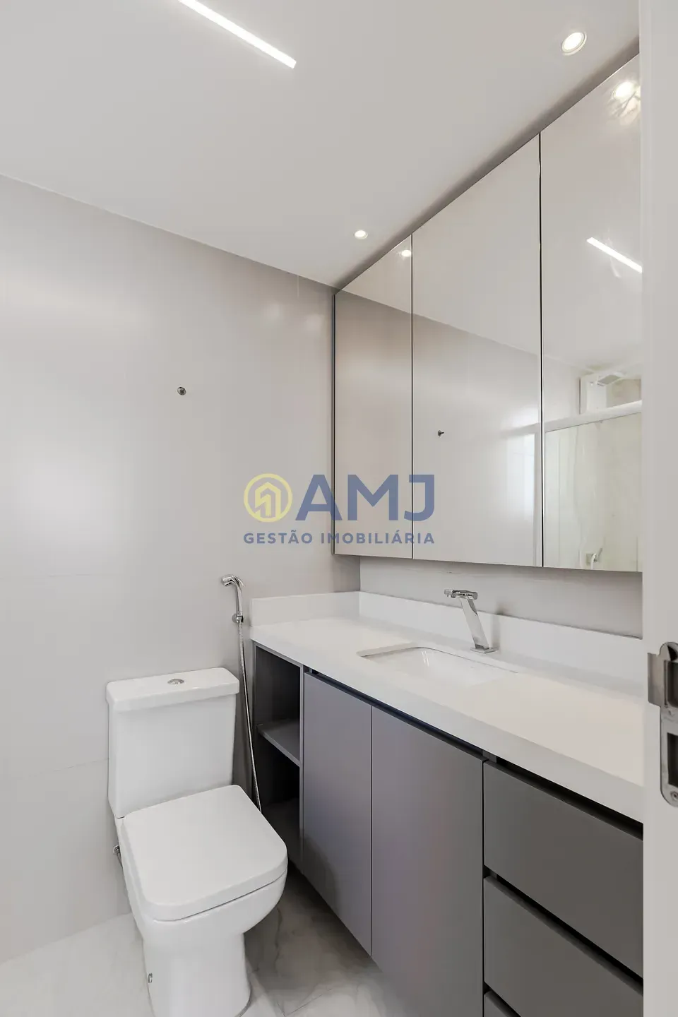 Imagem Apartamento à venda 3 Suítes no Setor Oeste
