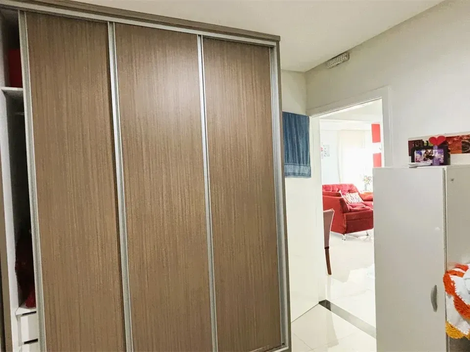 Foto do imóvel: Casa de Condomínio com 3 Quartos à Venda, 146 m² em Avenida Santos Dumont, nº 200. Tarumã, Manaus - AM