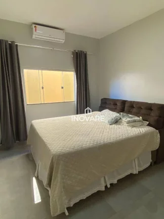 Imagem Casa com 3 dormitórios à venda, 202 m² por R$ 850.000,00 - Setor Paranaíba - Itumbiara/GO