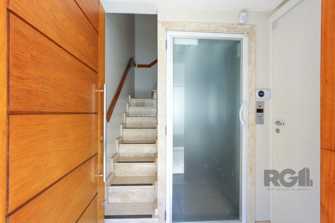 Imagem Casa Condominio para Venda - 233m², 3 dormitórios, sendo 1 suites, 2 vagas - Vila Assunção