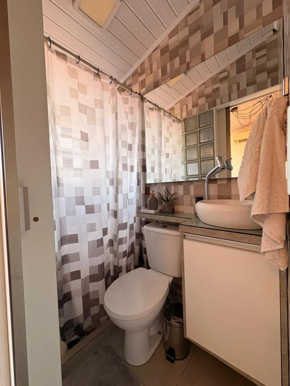 Imagem Casa sobrado de 3 dormitórios e 2 vagas