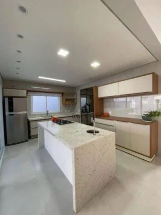 Imagem Casa com 3 dormitórios sendo 1 suite à venda, 180 m² por R$ 1.600.000 - Condominio Le France - Sorocaba/SP
