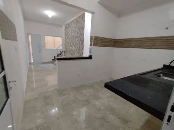 Imagem CASA COM 54 m² - GUILHERMINA - PRAIA GRANDE SP