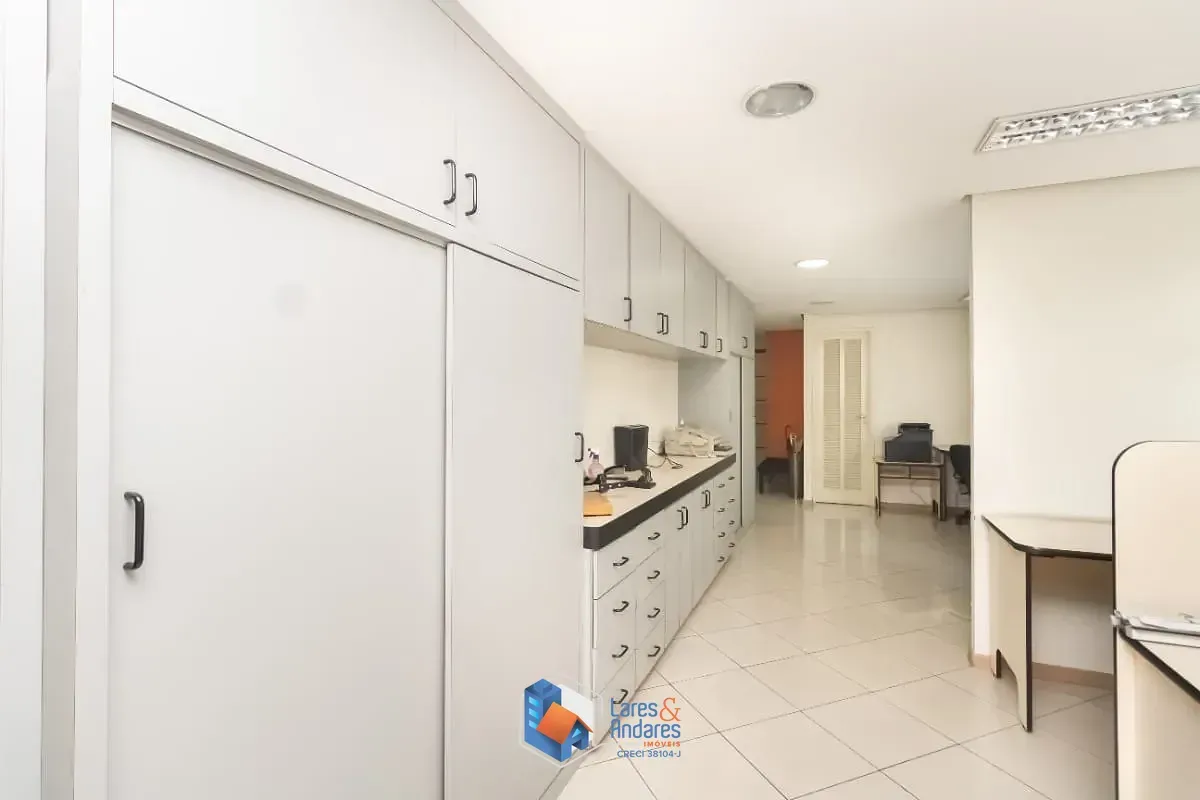 Imagem Conjunto comercial para venda em Consolação, 202m²
