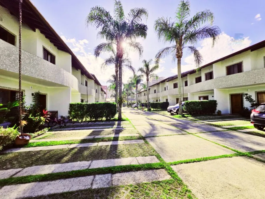 Foto do imóvel: Casa À Venda No Centro De Bertioga - A Poucos Passos Da Praia | 03 Dormitórios 2 Vagas de Garagem | Espaço Gourmet Privativo em Rua Mestre Pessoa, 1174