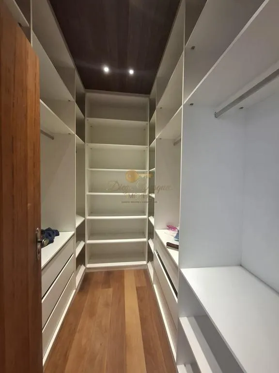 Imagem Casa para Venda em Teresópolis / RJ no bairro Green Valley