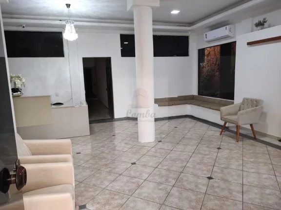 Imagem Prédio Comercial de Alto Padrão para Locação em Cuiabá-MT, Bairro Bosque da Saúde: 16 Salas, 17 Banheiros, 750m² de Área.