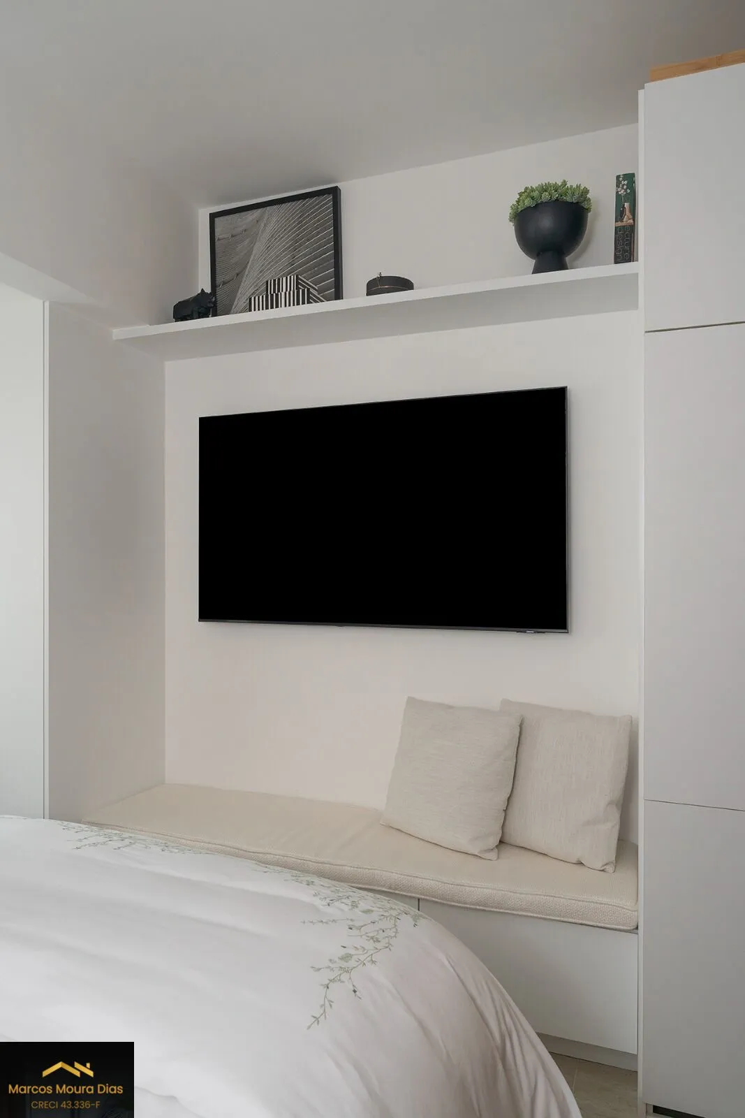 Imagem Apartamento Studio à venda com móveis planejados, Portaria 24hs, Centro, São Paulo, SP