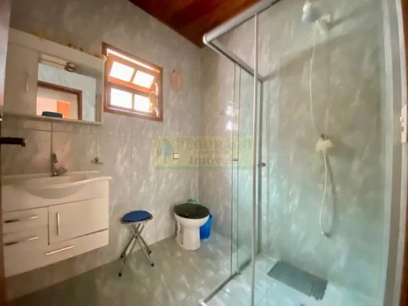 Imagem Excelente Casa de 2 Dorm a Venda no Sumaré - Caraguatatuba