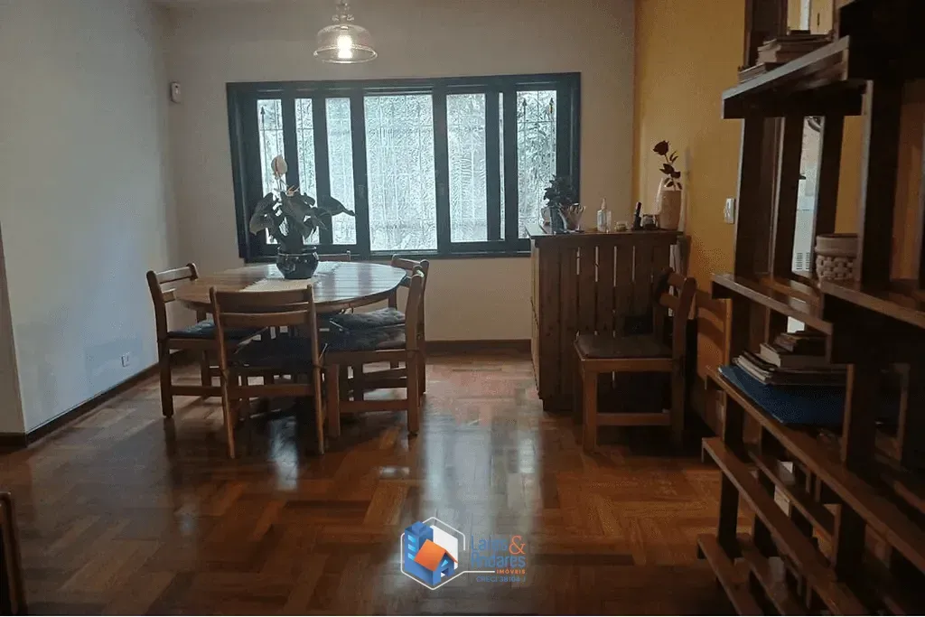 Imagem Casa à venda 3 Quartos 1 Suite 4 Vagas 257M² Jardim Prudência São Paulo - SP