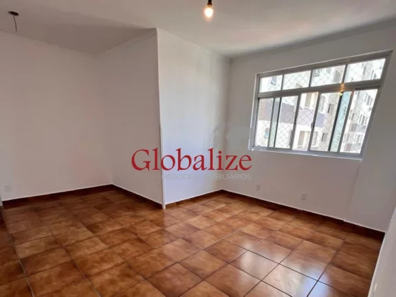 Imagem Apartamento com 2 suítes, vaga demarcada, elevador, todo reformado, amplo no Marapé em Santos por R$ 560.000,00