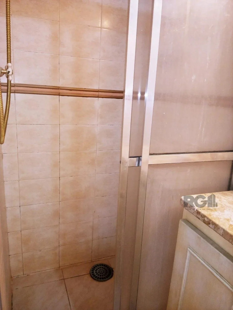 Imagem Apartamento 2 quartos, 2 banheiros e garagem na Cidade Baixa.