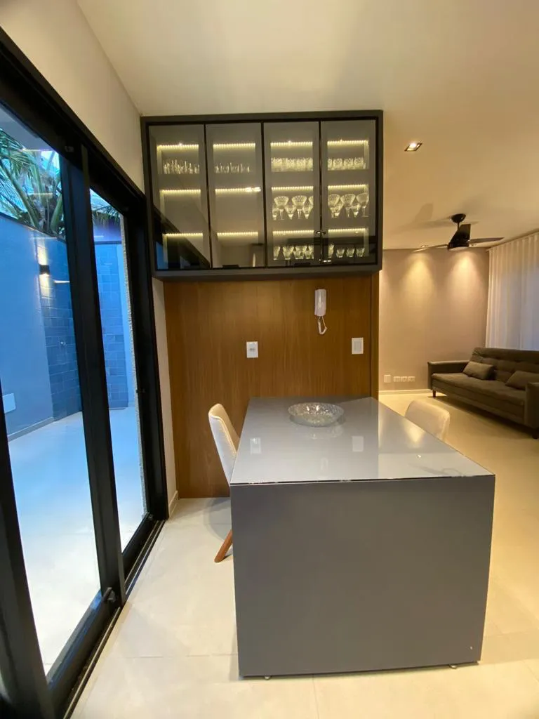 Imagem Sobrado com 2 Quartos à Venda, 90 m² em Cidade Jardim - Caraguatatuba