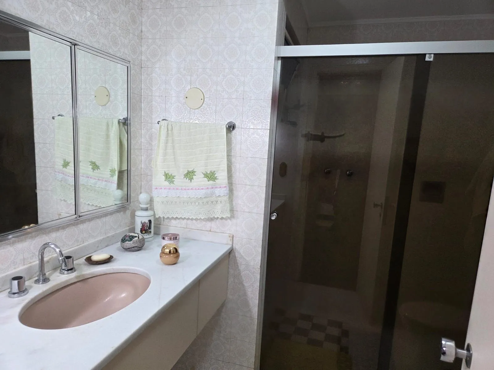 Imagem Vende-se belo apartamento a 2 quadras do Parcão, 3 dormitorios, suíte , 1 box - 114m² -