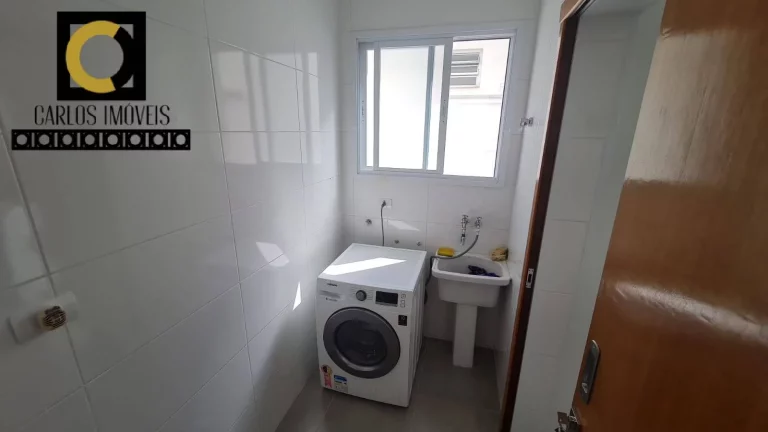 Imagem Casa sobreposta a venda, super bem localizada em Santos
