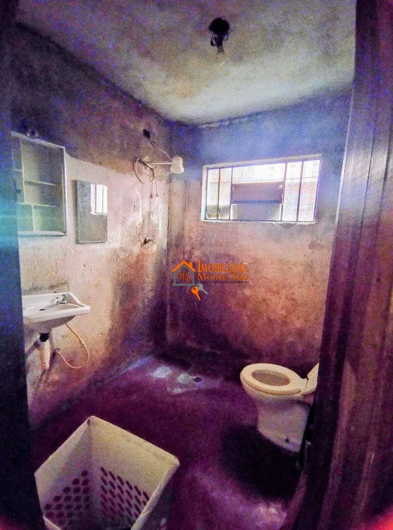 Imagem Sobrado à venda, 252 m² por R$ 397.499,00 - Jardim Adriana - Guarulhos/SP