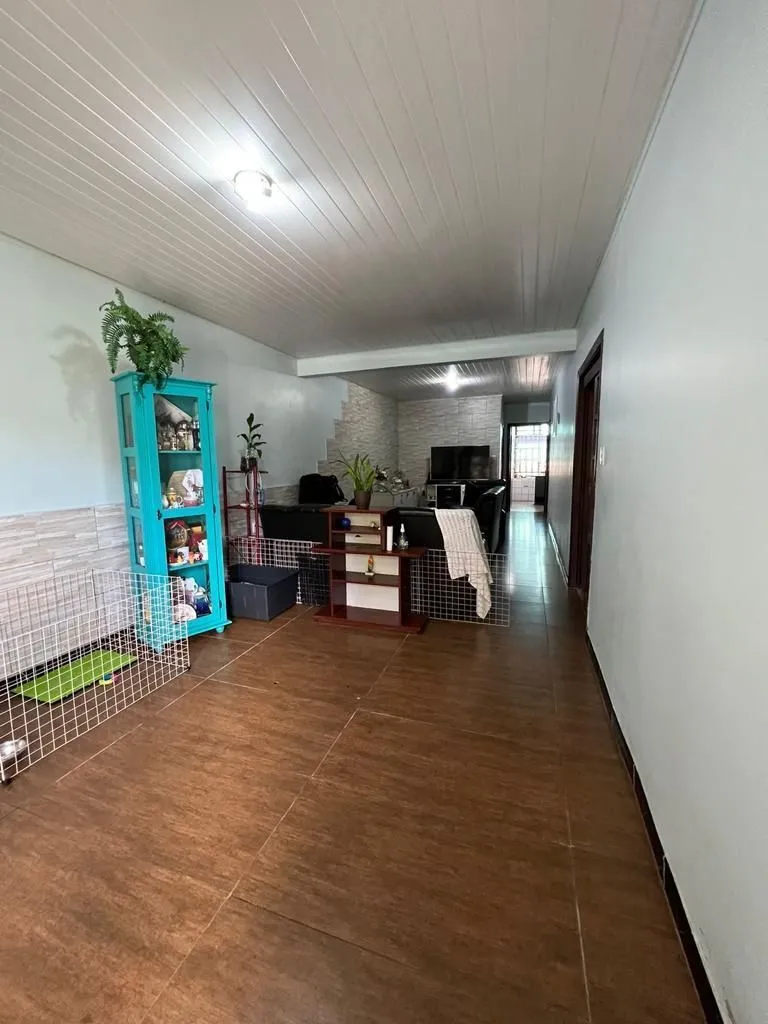 Imagem Casa a venda, 3 Quartos, sendo 1 Suíte, Bairro centro Canoas