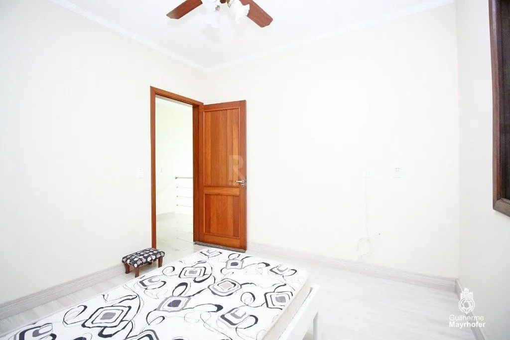 Imagem Casa para Venda - 246m², 3 dormitórios, sendo 2 suites, 3 vagas - Vila Ipiranga