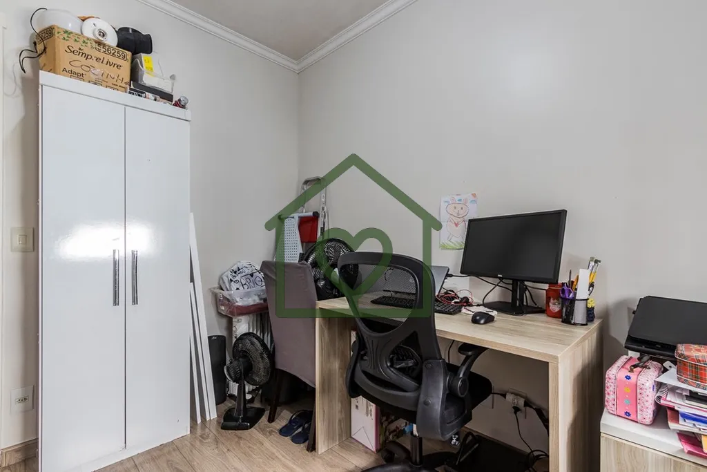 Imagem Apartamento no 7º andar no Condomínio Terra Nova Vista Alegre em Porto Alegre, na região privileg...
