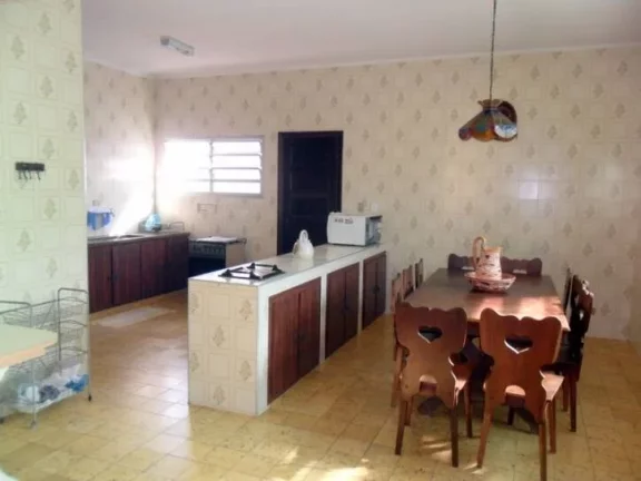 Imagem CASA LADO LINHA - 2 LOTES - PISCINA E CHURRASQUEIRA
