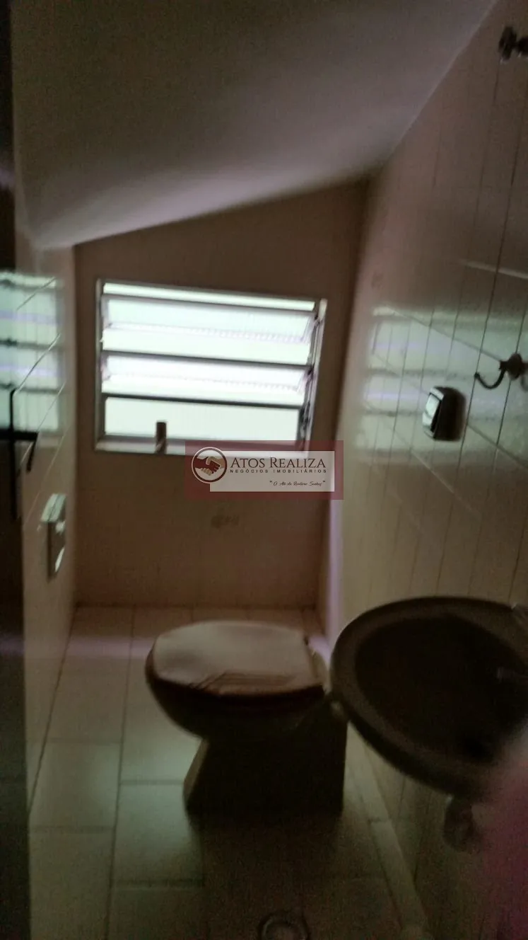 Imagem Vendo lindo sobrado com Edícula em Jardim Santa Cruz (Campo Grande) - São Paulo 167M², 4 Dormitórios, 1 Suíte, 3 Banheiros e 2 vagas de garagem por R$ 670.000. Oportunidade.