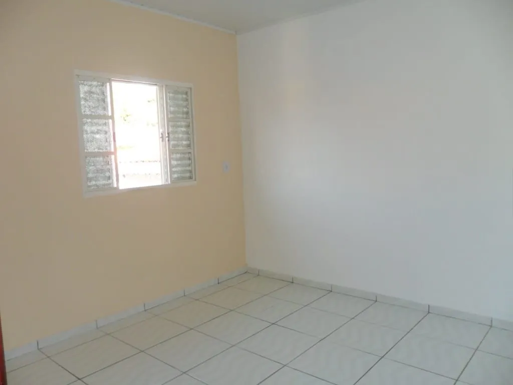 Imagem Casa à venda 3 Quartos, 1 Suite, 4 Vagas, 200M², Vila Rica, Pindamonhangaba - SP