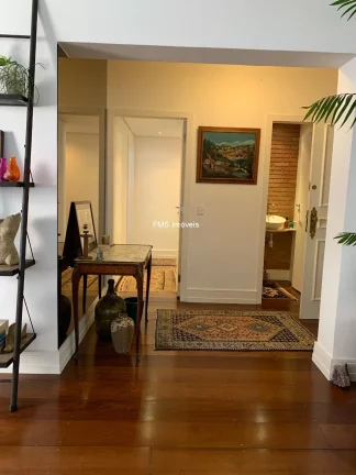Imagem Imperdível oportunidade de adquirir apartamento de luxo no Itaim Bibi, São Paulo-SP: 3 quartos, 2 suítes, 4 banheiros, 2 vagas de garagem, 160m²!