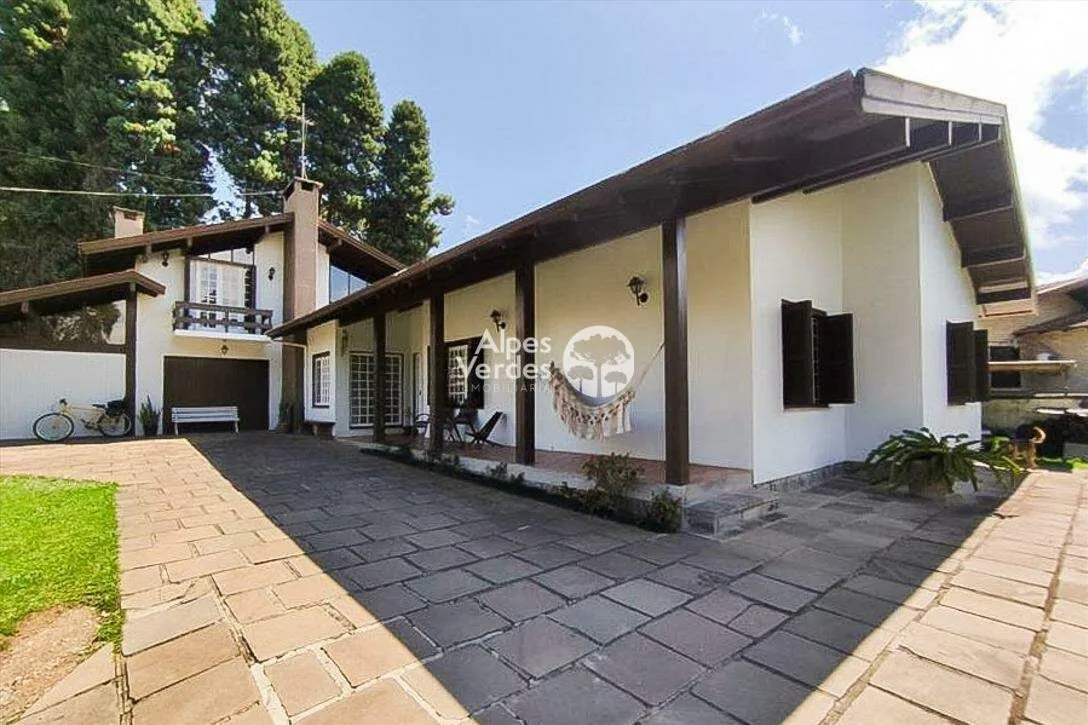Imagem Vende - se Casa na Vila Suzana, com 03 dormitórios
