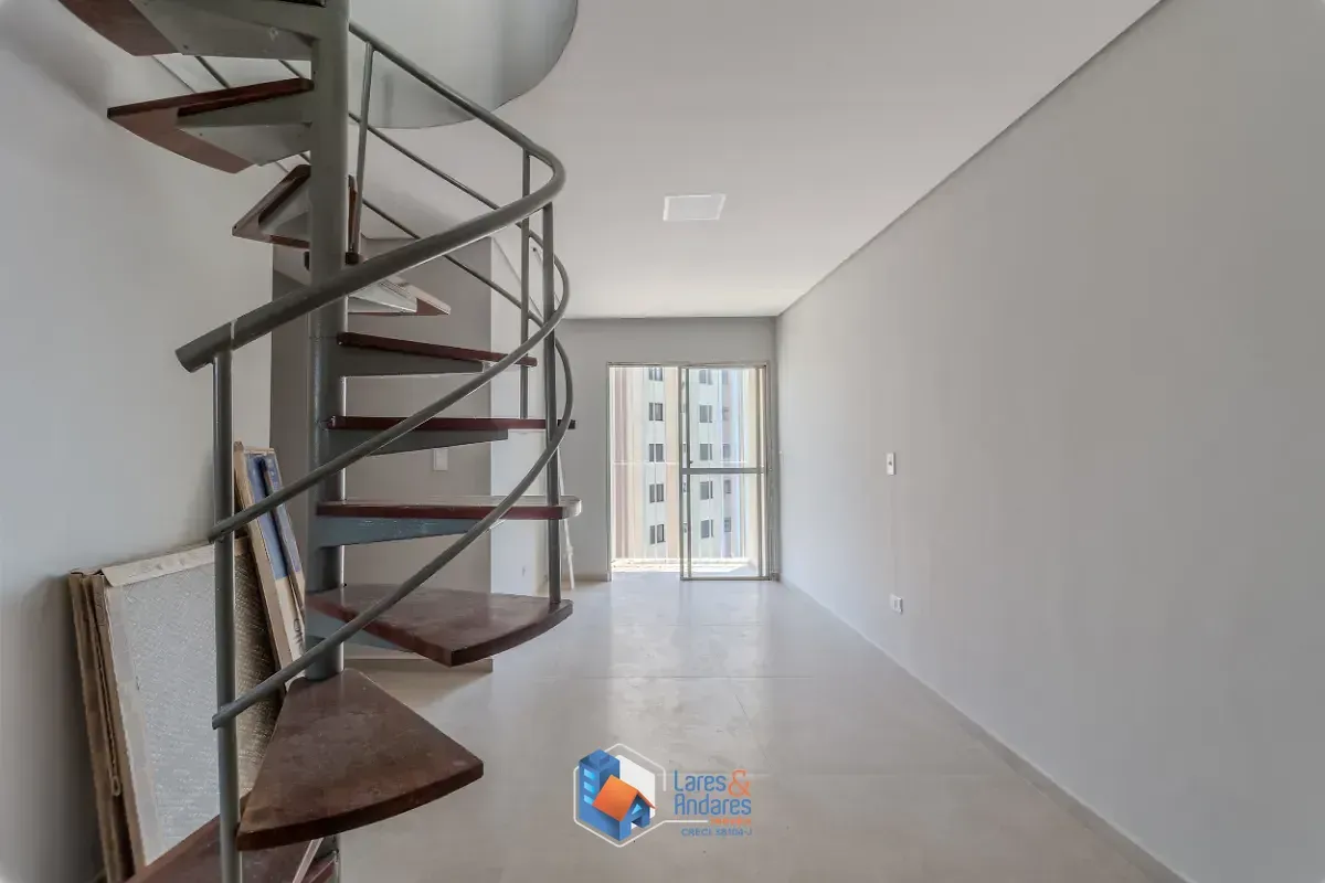 Imagem Cobertura para venda em Cambuci com 3 quartos, sendo 1 suíte, 119m²