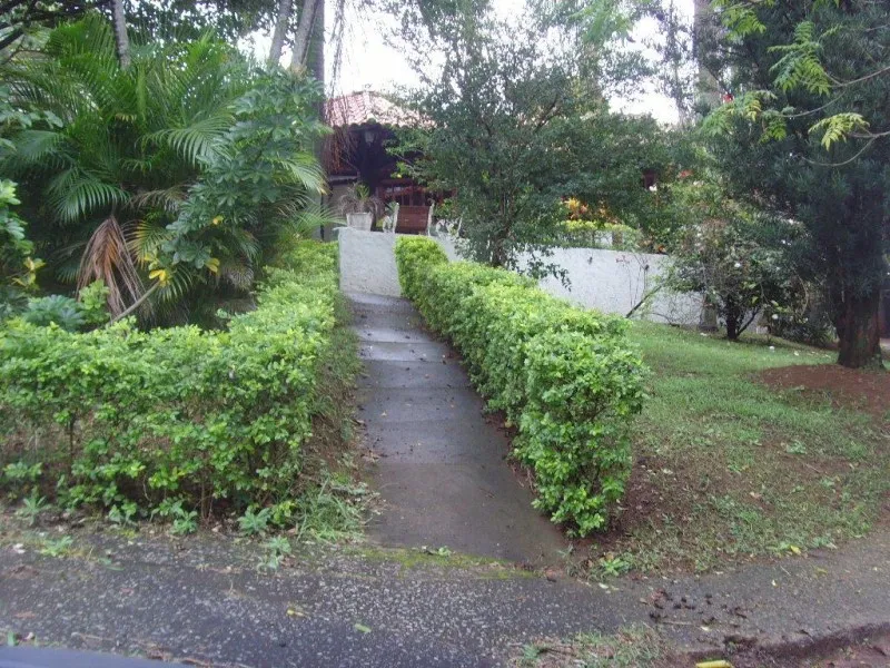 Imagem Casa de luxo no Condomínio Colina dos Coqueiros em Valinhos-SP: 5 quartos, 5 suítes, 4 salas, 5 banheiros, 6 vagas, 750m².