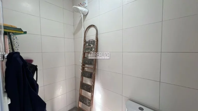 Imagem Casa à venda no bairro São Benedito em Uberaba | 3 dormitórios, suíte, churrasqueira e quintal
