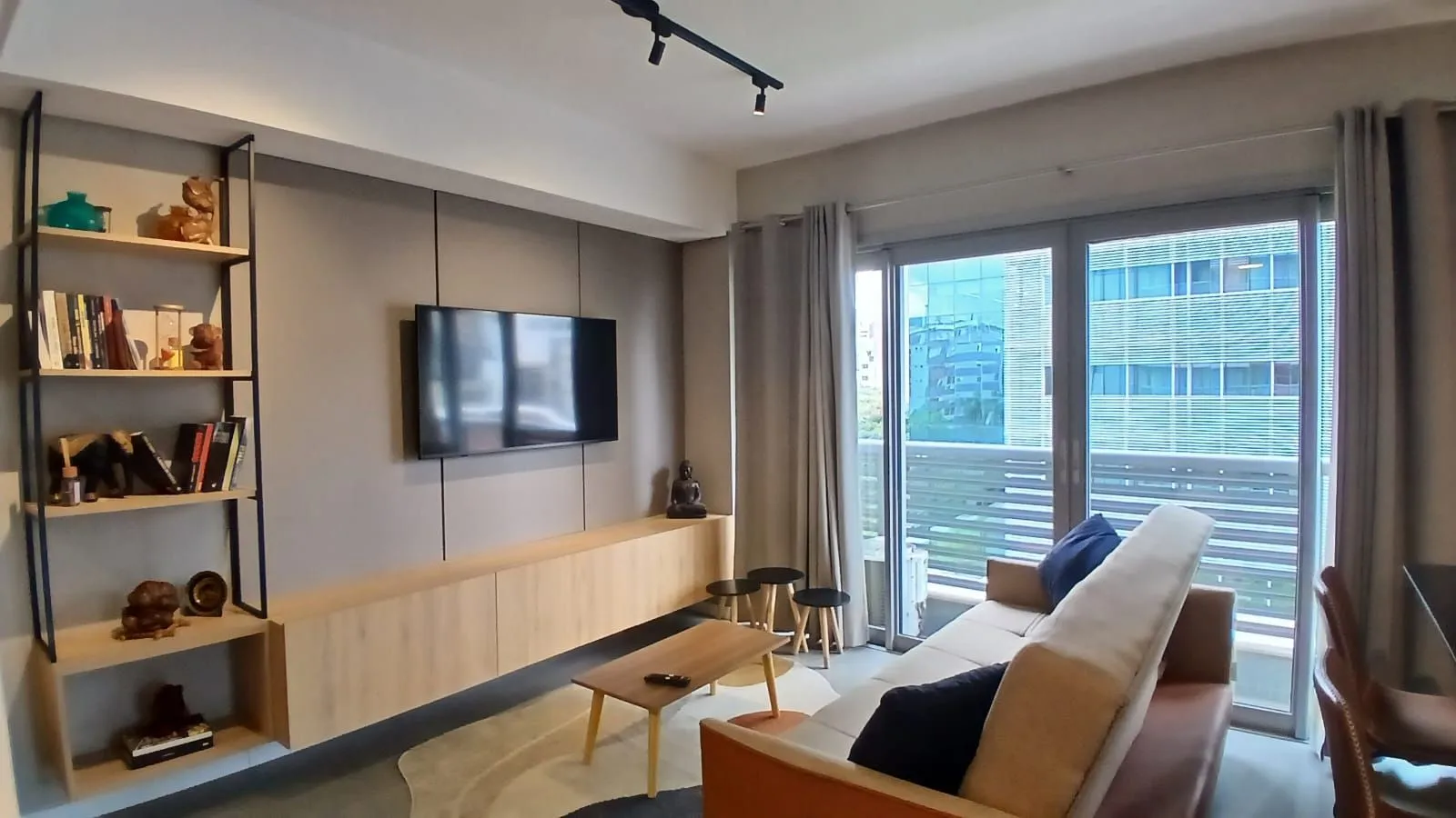 Loft mobiliado e decorado no bairro Auxiliadora.