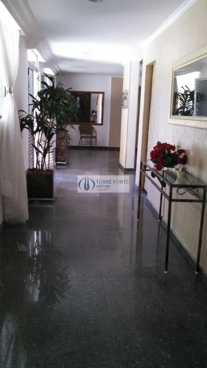 Imagem Apartamento com 2 dormitorios , 1 vaga de garagem coberta no Cangaiba.