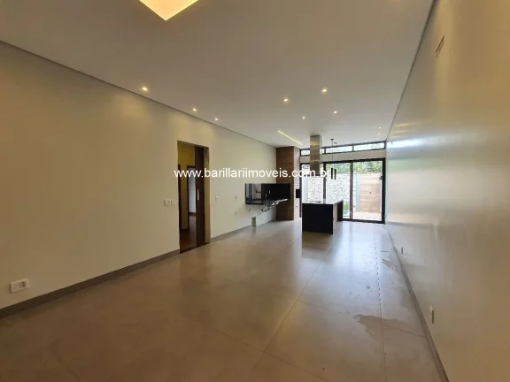 Imagem Linda Casa Térrea à Venda em Condomínio de Luxo em Ribeirão Preto-SP, no Bairro Villa Romana II: 3 Quartos, 3 Suítes, 2 Salas, 5 Banheiros, 4 Vagas, 191m². Venha Conhecer!