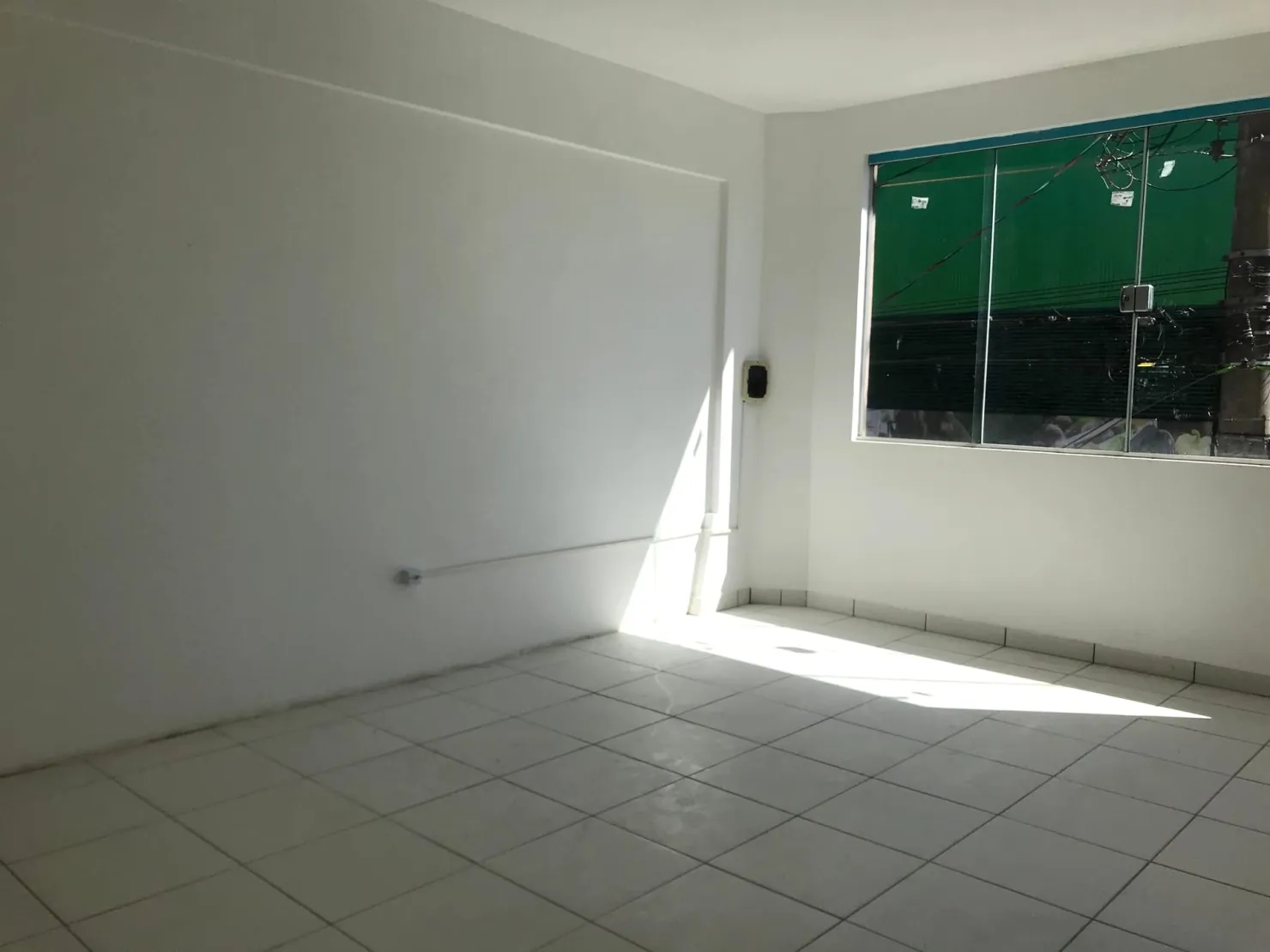 Imagem Comercial para Locação 22M², Centro, Pindamonhangaba - SP | ferraz