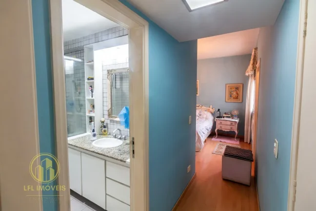 Imagem Amplo Apartamento à Venda: 3 dormitórios sendo 1 suíte , 1 vaga. Av. Nove de Julho, Jardim Paulista