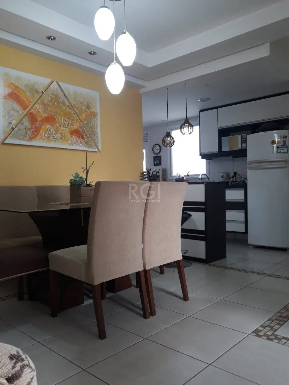Imagem Apartamento de três dormitórios, suíte e uma vaga de garagem no bairro Cristo Redentor em Porto Alegre.