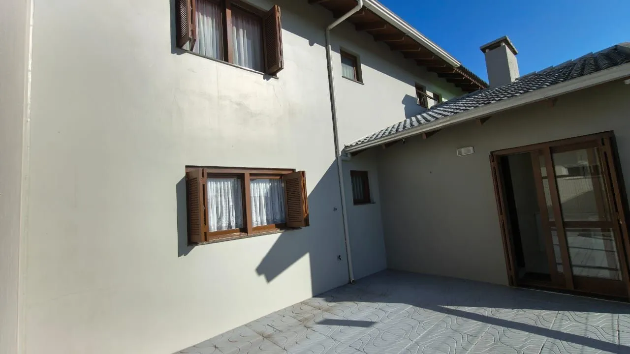Imagem Duplex à venda em Arroio do Sal, Areias Brancas, com 3 quartos, 201,76m2