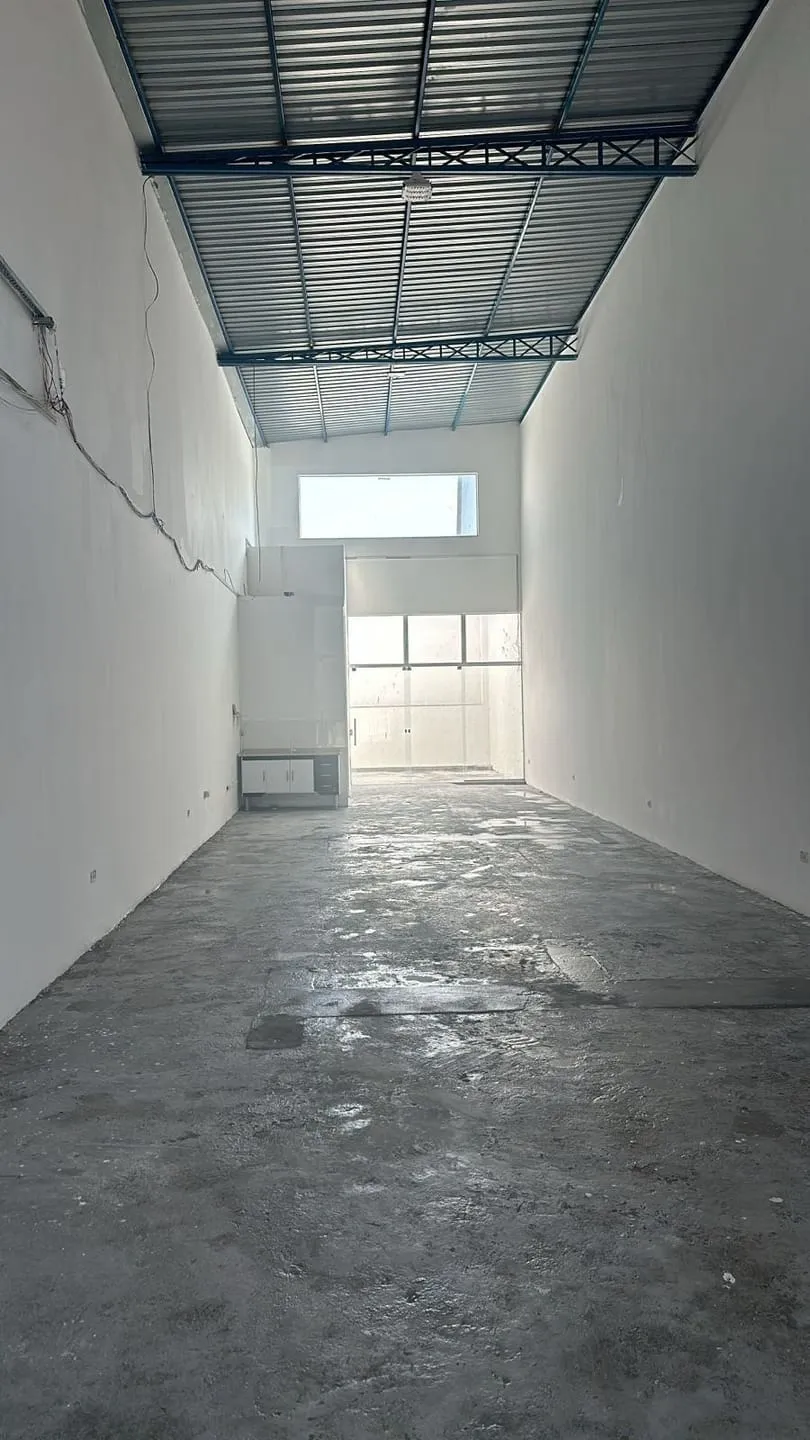 Imagem Comercial à venda 1 Quarto, 125M², Chácara Galega, Pindamonhangaba - SP