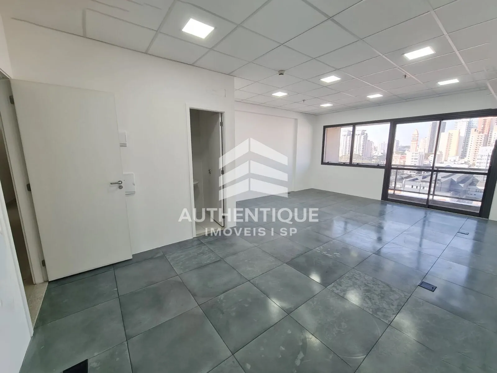 Imagem JURUBATUBA EMPRESARIAL CENTRO SBC - Sala Comercial no Centro de SBC à venda!