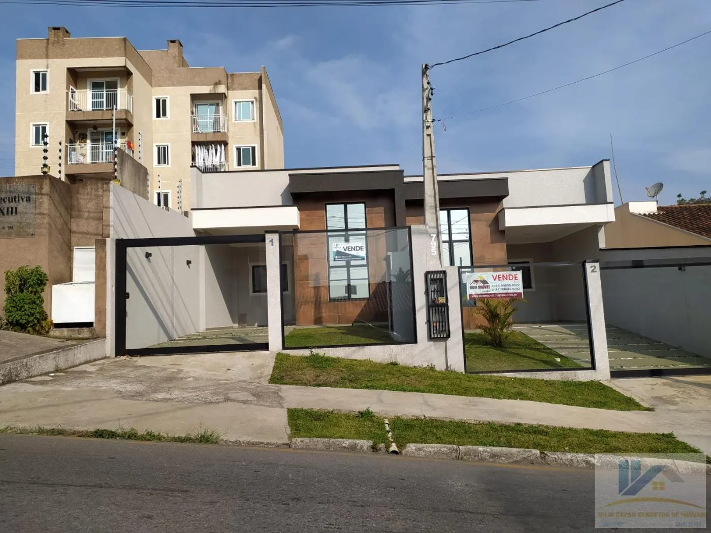 Imagem Casa para Venda em São José dos Pinhais, Afonso Pena, 3 dormitórios, 1 suíte, 2 banheiros, 1 vaga