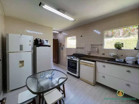 Imagem Fazendinha - 4d/2s TÉRREA privativa. Natureza, gourmet, piscina e VISTA!