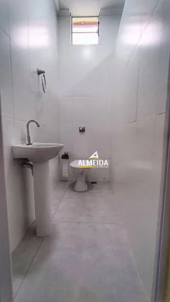 Imagem Casa com 3 dormitórios para alugar, 155 m² por R$ 2.674,00/mês - Centro - Rio Claro/SP