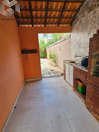 Imagem Casa de luxo em condomínio no Recreio dos Bandeirantes, Rio de Janeiro - 4 quartos, 4 suítes, 4 salas, 6 banheiros, 4 vagas, 400m².