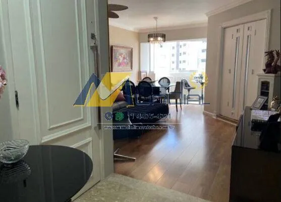 Imagem Apartamento à Venda em Moema com 117 m², 3 Dormitórios, Suíte com Closet