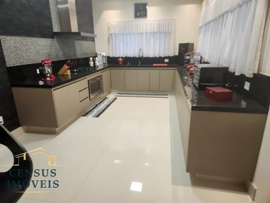 Foto do imóvel: Imóvel de luxo: Casa em condomínio à venda em Valinhos-SP, Condomínio Zürich Dorf - 4 quartos, 4 suítes, 3 salas, 6 banheiros, 6 vagas, 580m². em Condomínio Zürich Dorf
