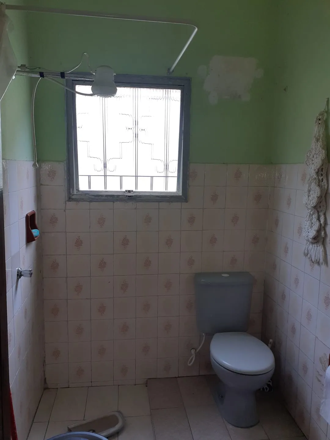 Imagem Casa à venda 2 Quartos, 3 Vagas, 300M², Jardim Santa Cecília, Pindamonhangaba - SP